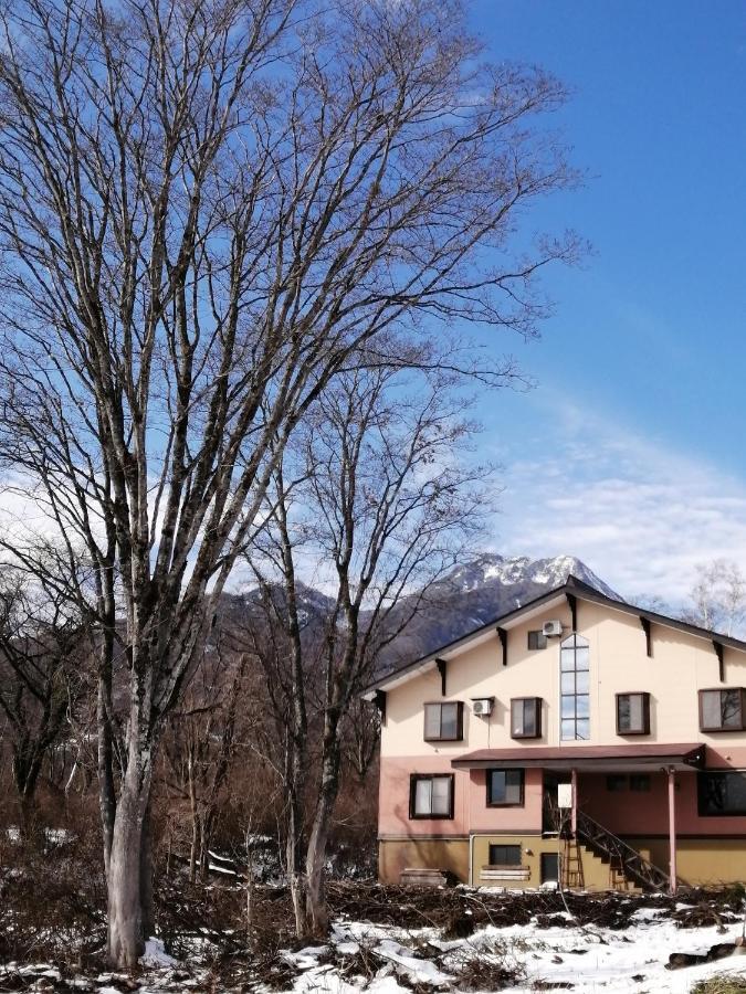 Guesthouse Aozora Blue Sky Мёко Экстерьер фото